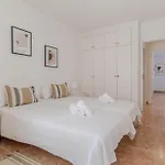 Vistalmar, Duplex En Nyaraló